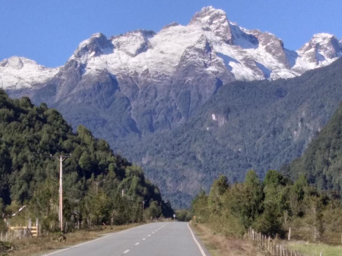 Refugio De La Patagonia Vila Hornopiren Exterior foto